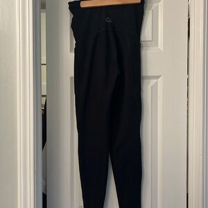 Beyond the bump by Beyond Yoga black maternity leggings